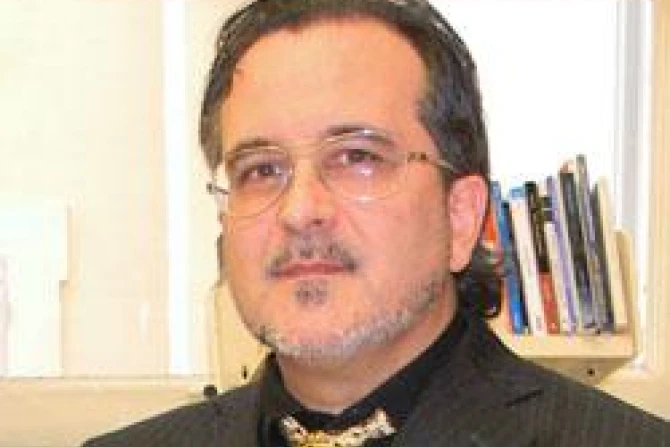 Neonatal specialist Dr Carlo Bellieni CNA World Catholic News 9 9 11