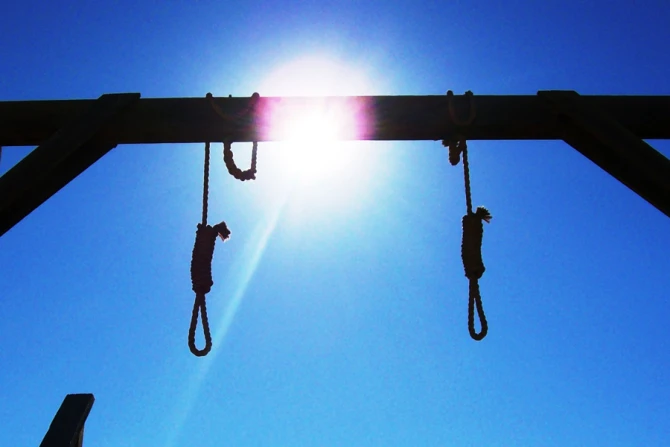 Nooses Credit Copyright Matthew Lee High via Flickr CC BY NC 20 CNA 10 16 14