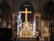 The Descent from the Cross, also known as Pieta, statue inside the Cathedral Notre-Dame de Paris before the fire. 