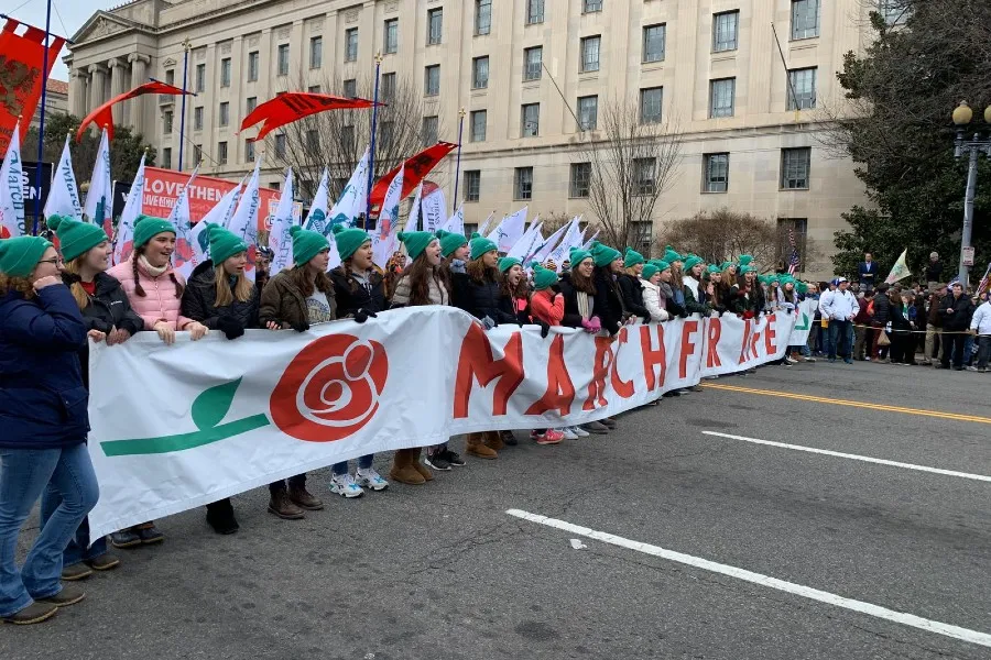 Students from Oakcrest School leading the 2020 March for Life. ?w=200&h=150