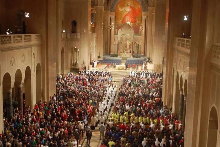 Mass celebrated inside the National Shrine of the Immaculate Conception in Washington, DC. CNA file photo