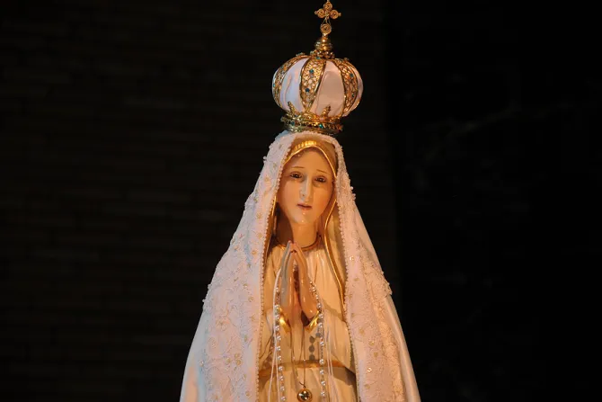 Our Lady of Fatima Credit Joseph Ferrara Our Lady of Fatima in LA Archdiocese via FlickrCC BY SA 20 CNA 4 30 15