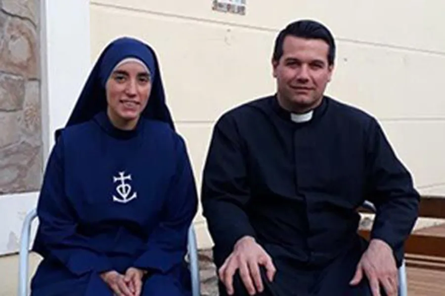 Father Javier Olivera and Sister Marie de la Sagasse. ?w=200&h=150