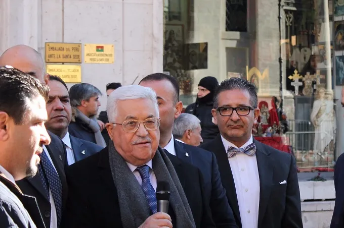 Palestinian President Mahmoud Abbas inagurates the new Palestinian Embassy to the Holy See Jan. 14, 2017. ?w=200&h=150