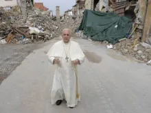 Pope Francis visits an earthquake zone in Italy in 2016. Photo: L'Osservatore Romano