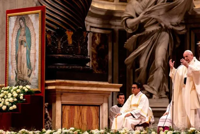 Papa Francisco Virgen Guadalupe 121219