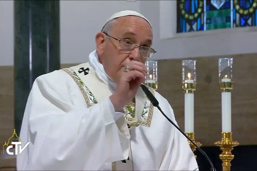 Pope Francis at Manila's Our Lady of the Immaculate Conception Cathedral Jan. 16, 2015?w=200&h=150