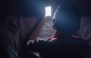 Gap-Abstracture/Shutterstock.