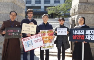 Participants in a March for Life in South Korea. Photo courtesy of Juan Pablo Postigo.