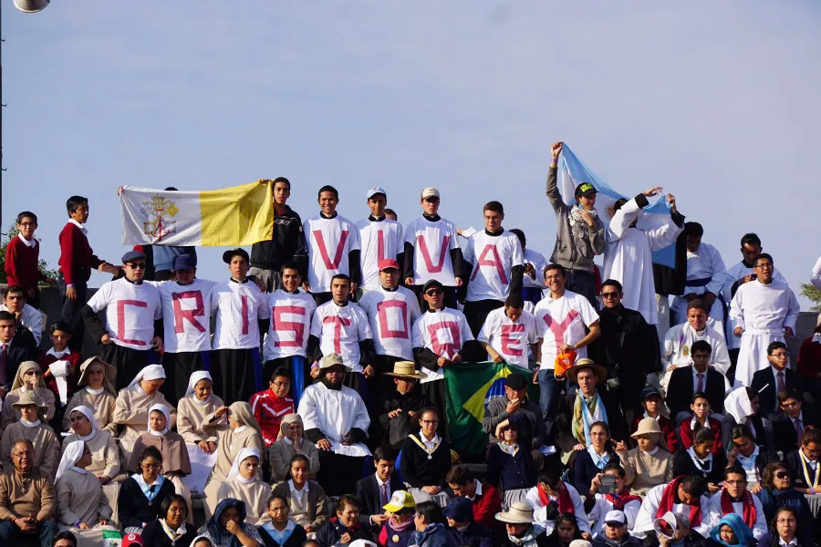 Pilgrims await the Pope in Morelia, Mexico before Mass on Feb. 16, 2016. ?w=200&h=150