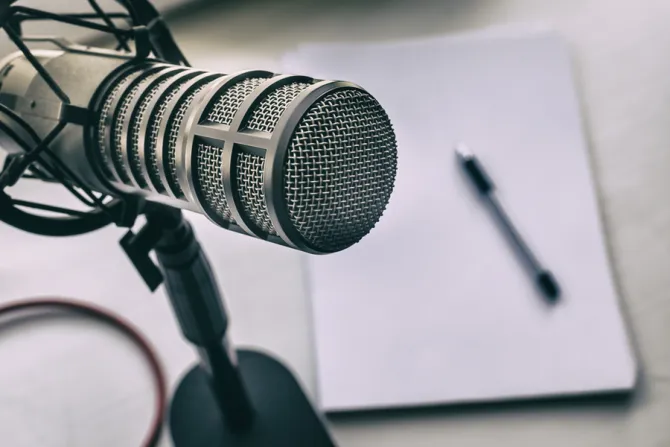 Podcast microphone Credit Radioshoot  Shutterstock 