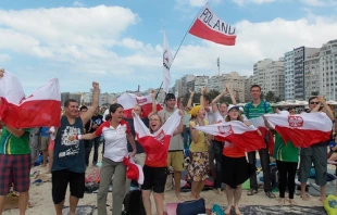 Polish pilgrims celebrate after hearing the news that the next World Youth Day will be hosted by Krakow.   Walter Sanchez Silva/CNA.