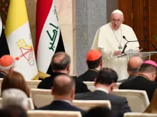 Pope Francis addresses local authorities at the Presidential Palace in Baghdad. Credit: Vatican Media.