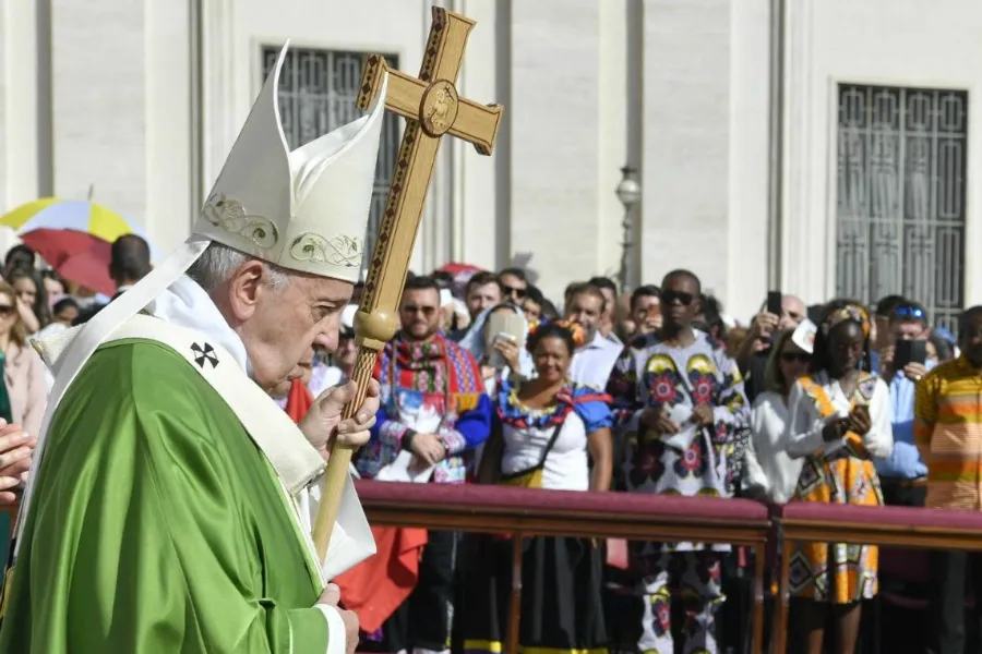 Pope Francis celebrates Mass for the World Day of Migrants and Refugees Sept. 29, 2019.?w=200&h=150