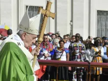 Pope Francis celebrates Mass for the World Day of Migrants and Refugees Sept. 29, 2019.