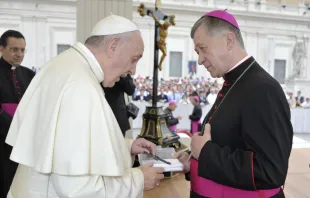 Pope Francis with Archbishop Blase Cupich of Chicago on Sept. 2, 2015. Credit: Vatican Media/CNA. null