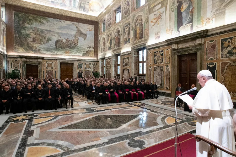 Pope Francis advises Roman Rota formation course Nov. 30, 2019. ?w=200&h=150