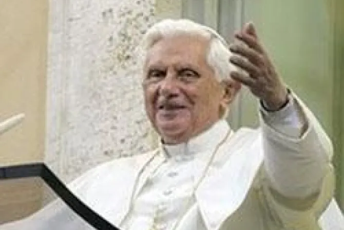Pope Benedict XVI Angelus CNA Vatican Catholic News 10 22 10 2