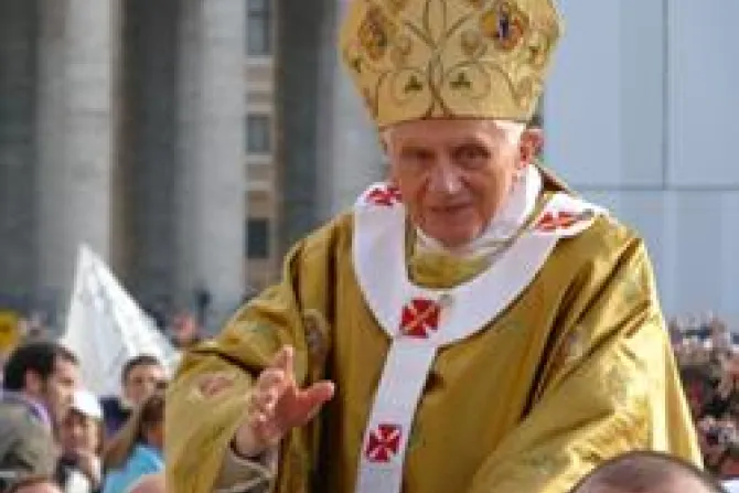 Pope Benedict XVI St  Peters Square Beatification Ceremony CNA Vatican Catholic News 10 24 11