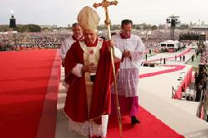 Pope Benedict XVI Sydney WYD 2008 Credit ACN CNA World Catholic News 7 21 11