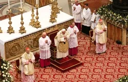 Pope Benedict XVI attends the Epiphany Mass at St. Peter's Basilica on January 6, 2013. ?w=200&h=150