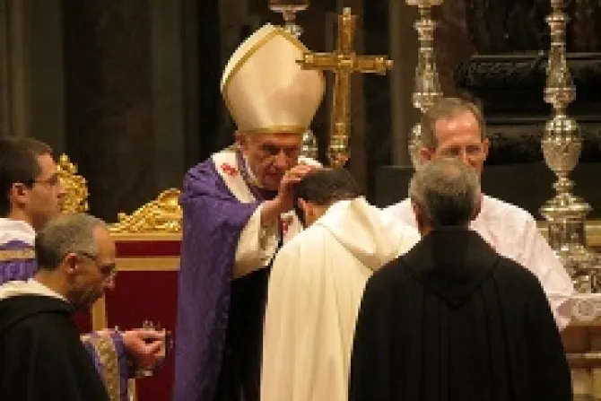 Pope Benedict XVI celebrates Ash Wednesday Mass at St Peters Basilica Feb 13 2013 Credit Stephen Driscoll CNA 3 CNA Vatican 2 13 13