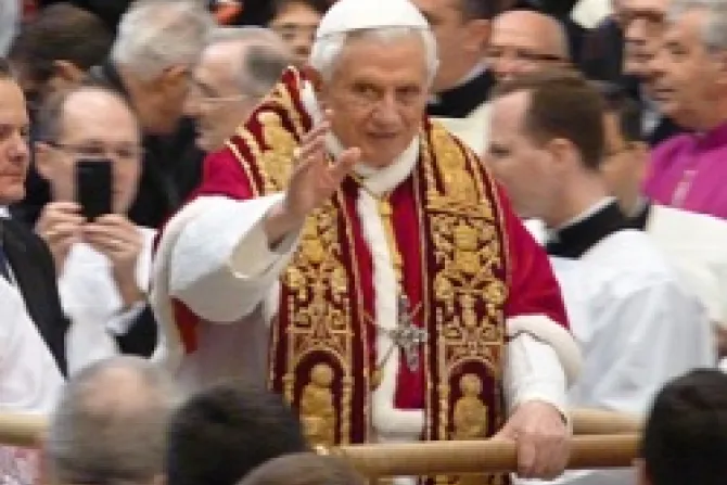 Pope Benedict XVI in St Peters Basilica 4 CNA Vatican Catholic News 2 18 12
