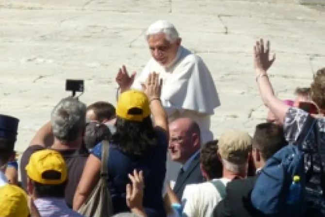 Pope Benedict XVI in St Peters Square for the General Audience October 5 2011 4 CNA Vatican Catholic News 10 5 11