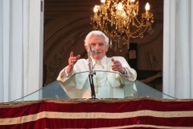 Pope Benedict XVIs final address to the crowds at Castel Gandolfo Feb 28 2012 Credit Stephen Driscoll CNA 2 CNA 2 28 13