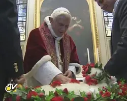 Pope Benedict XVI blessing the lambs for the Feast of St. Agnes. ?w=200&h=150