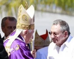 Pope Benedict XVI and Cuban President Raúl Castro (?w=200&h=150