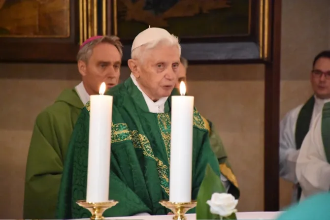 Pope Emeritus Benedict XVI celebrates Mass for Schlerkreis on August 30 2015 2 Credit Fondazione Ratzinger CNA 8 31 15