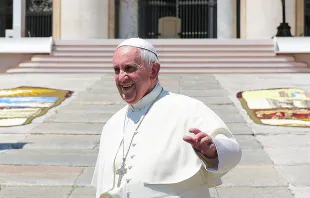 Pope Francis at the Wednesday general audience in St. Peter's Square on June 3, 2015.   Bohumil Petrik/CNA.