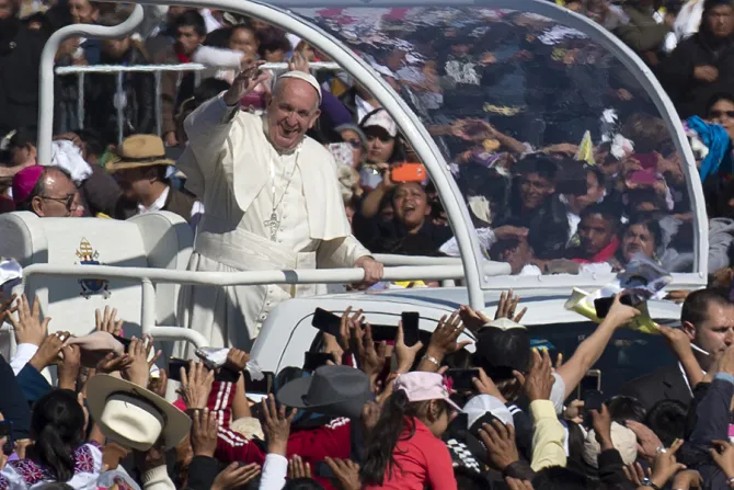Pope Francis 1 greets the Chiapas community at San Cristbal de Las Casas on Feb 15 2016 Credit LOsservatore Romano CNA 2 15 16