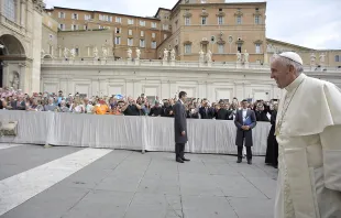 Pope Francis arrives to St. Peter's Square for the General Audience, Sept. 2, 2015.   L'Osservatore Romano.