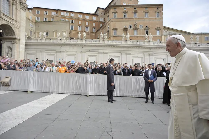 Pope Francis 2 arrives in St Peters Square for the general audience on Sept 2 2015 Credit LOsservatore Romano CNA 9 2 15