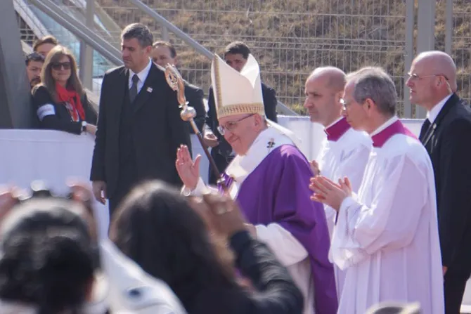 Pope Francis 2 celebrates Mass with religious at Venustiano Carranza Stadium in Morelia Mexico Feb 16 2016 Credit David Ramos CNA 2 16 16
