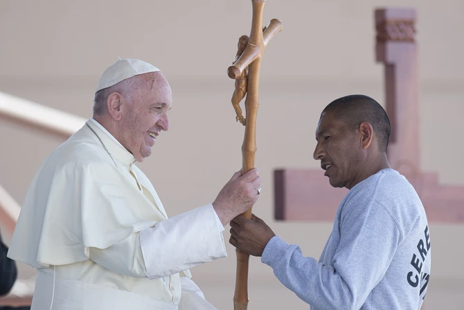 Pope Francis 2 meets with inmates at Cereso State Prison in Juarez City Mexico on Feb 17 2016 Credit LOsservatore Romano CNA 2 16 17