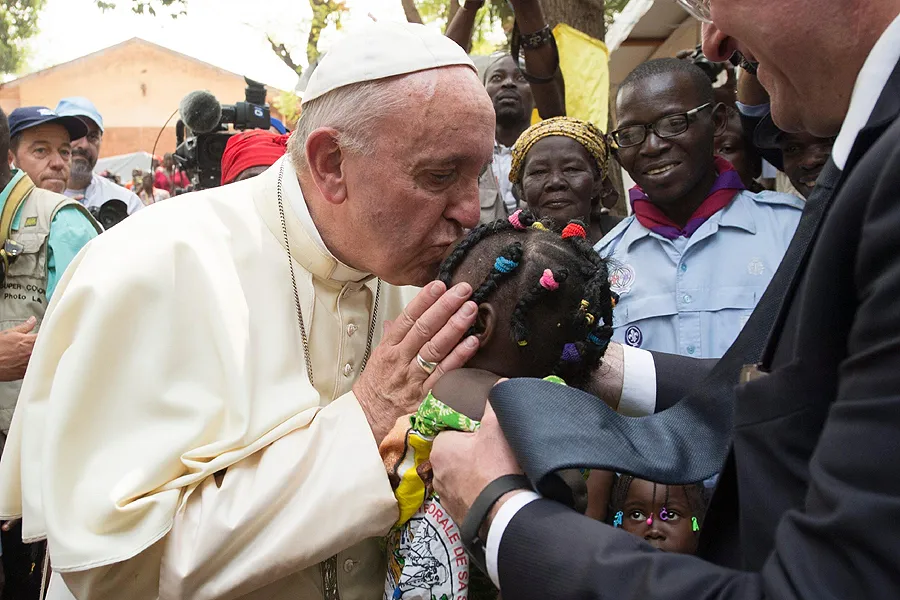 Pope Francis visits children in Bangui, Central African Republic, Nov. 29, 2015. ?w=200&h=150