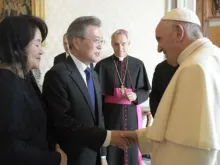 Mr Moon Jae-in, President of the Republic of Korea meeting with Pope Francis. 
