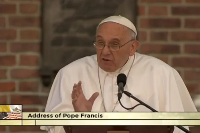 Pope Francis address at Independence Hall Credit EWTN CNA 9 26 15