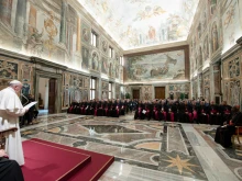 Pope Francis addresses participants in a course of formation of Catholic military chaplains on international humanitarian law in the Clementine Hall, Oct. 31, 2019. 