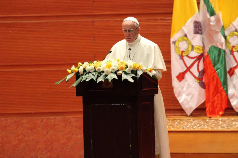 Pope Francis addresses authorities in Burma Nov. 28, 2017. ?w=200&h=150