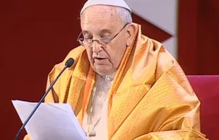 Pope Francis addresses interreligious faith leaders in Colombo, Sri Lanka, Jan. 13, 2015.   EWTN.