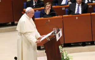 Pope Francis addresses the European Parliament in Strasbourg, Nov. 25, 2014.   Alan Holdren/CNA.