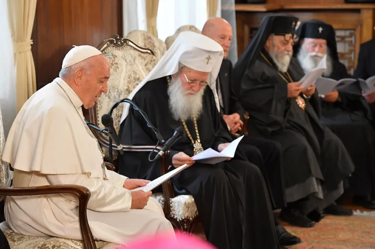 Pope Francis and the Holy Synod of the Bulgarian Orthodox Church May 5, 2019. Credit: Vatican Media.