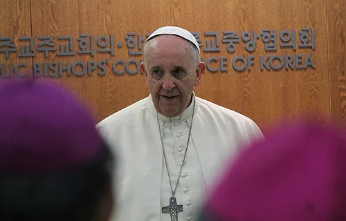 Pope Francis addresses the bishops of Korea in Seoul, Aug. 14, 2014. ?w=200&h=150