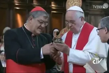 Pope Francis and Cardinal Sepe with St Januarius relic in Naples cathedral March 21 2015 Credit CTV CNA