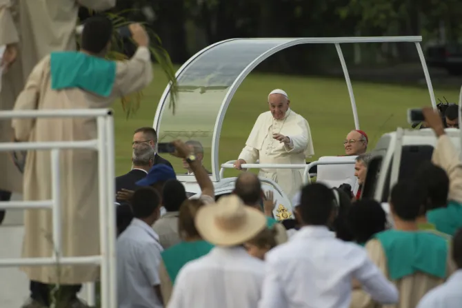 Pope Francis arrives to say Mass in Havana Sept 20 2015 Credit LOsservatore Romano CNA