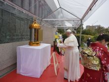 Pope Francis at the Nagasaki Martyrs’ Monument on Nishizaka Hill Nov. 24, 2019. 